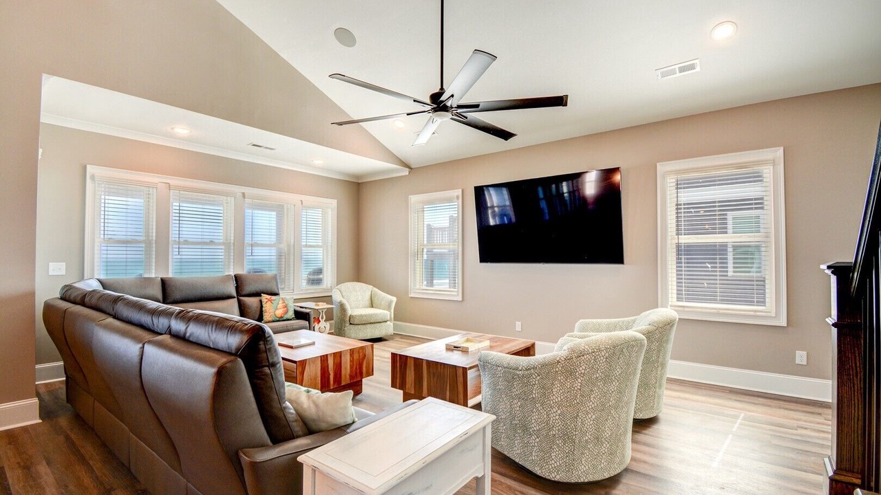 Photo of Livingroom in North Topsail Beach