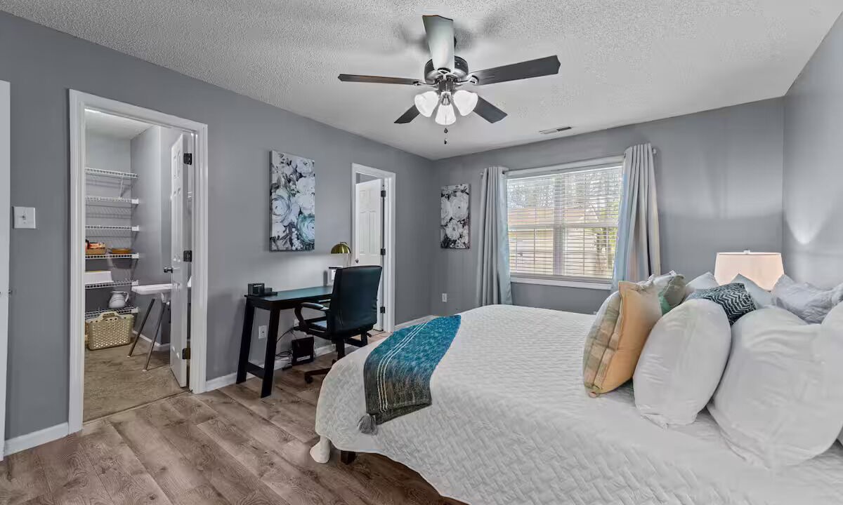Photo of Bedroom in New Bern