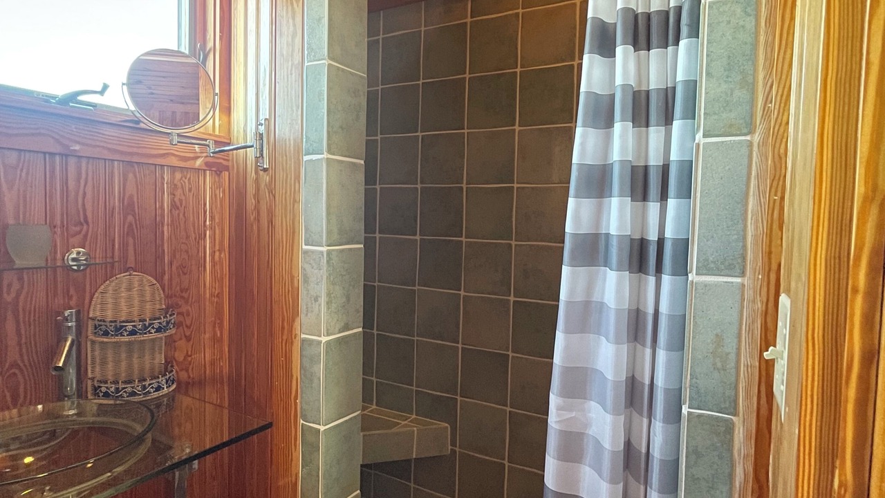 Photo of Bathroom in Ocracoke