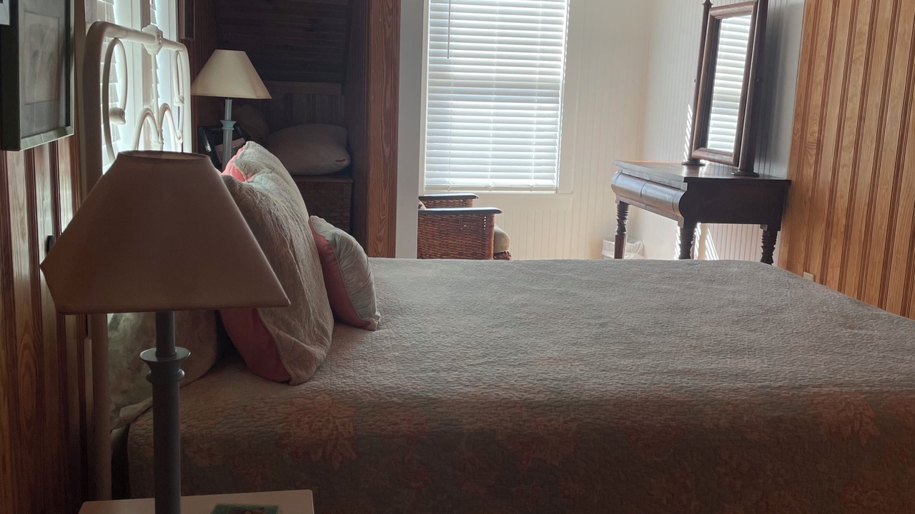Photo of Bedroom in Ocracoke