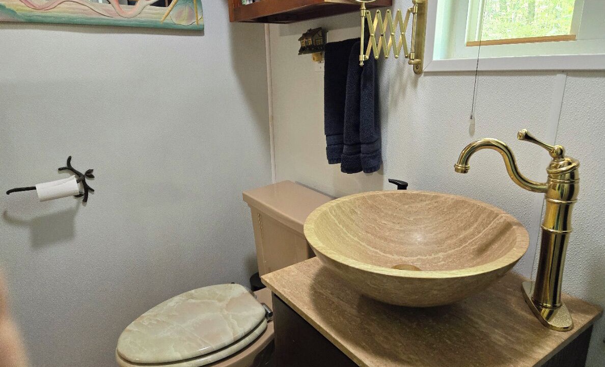 Photo of Bathroom in Pittsburg