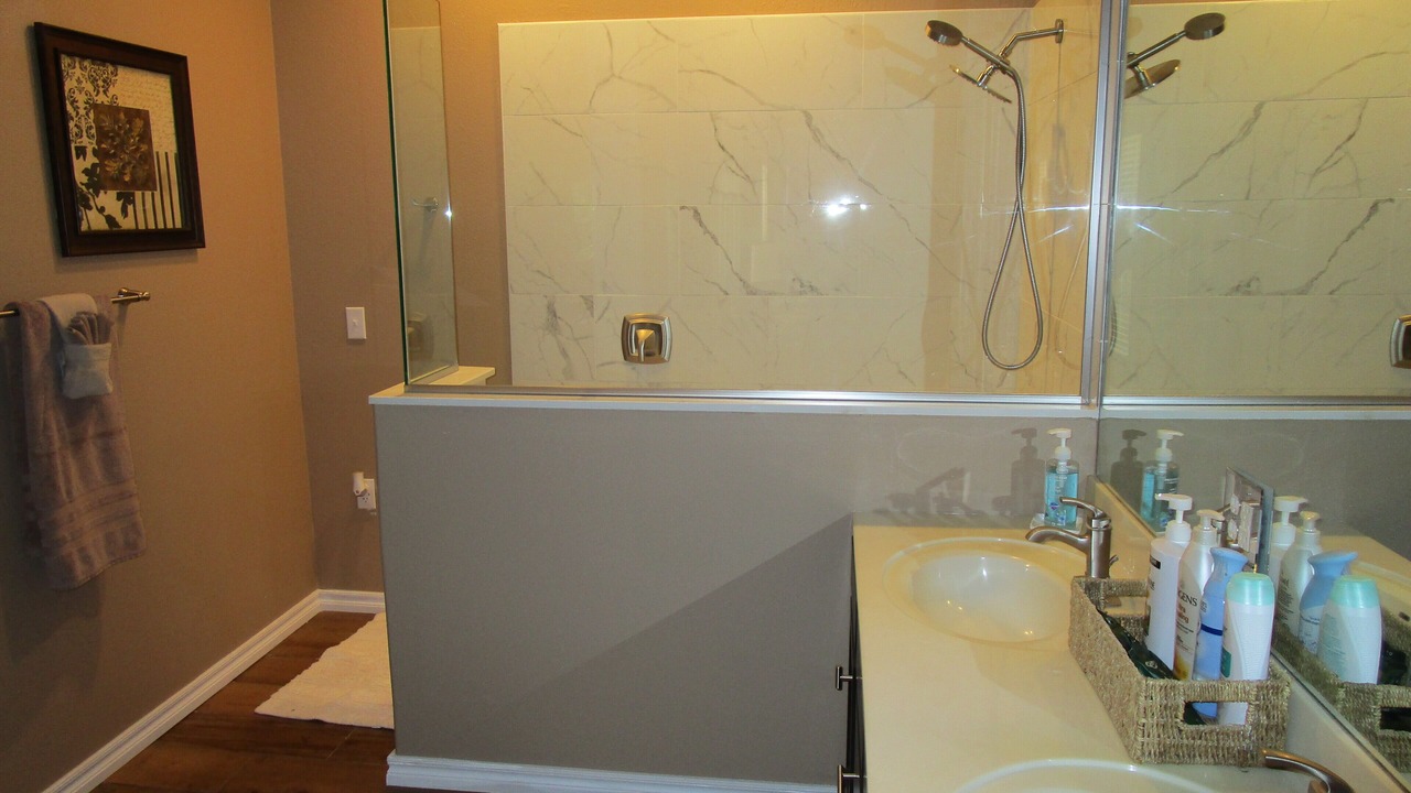 Photo of Bathroom in Indian Point