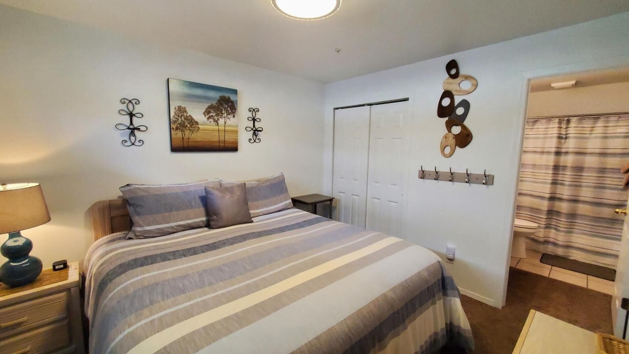 Photo of Bedroom in Hollister