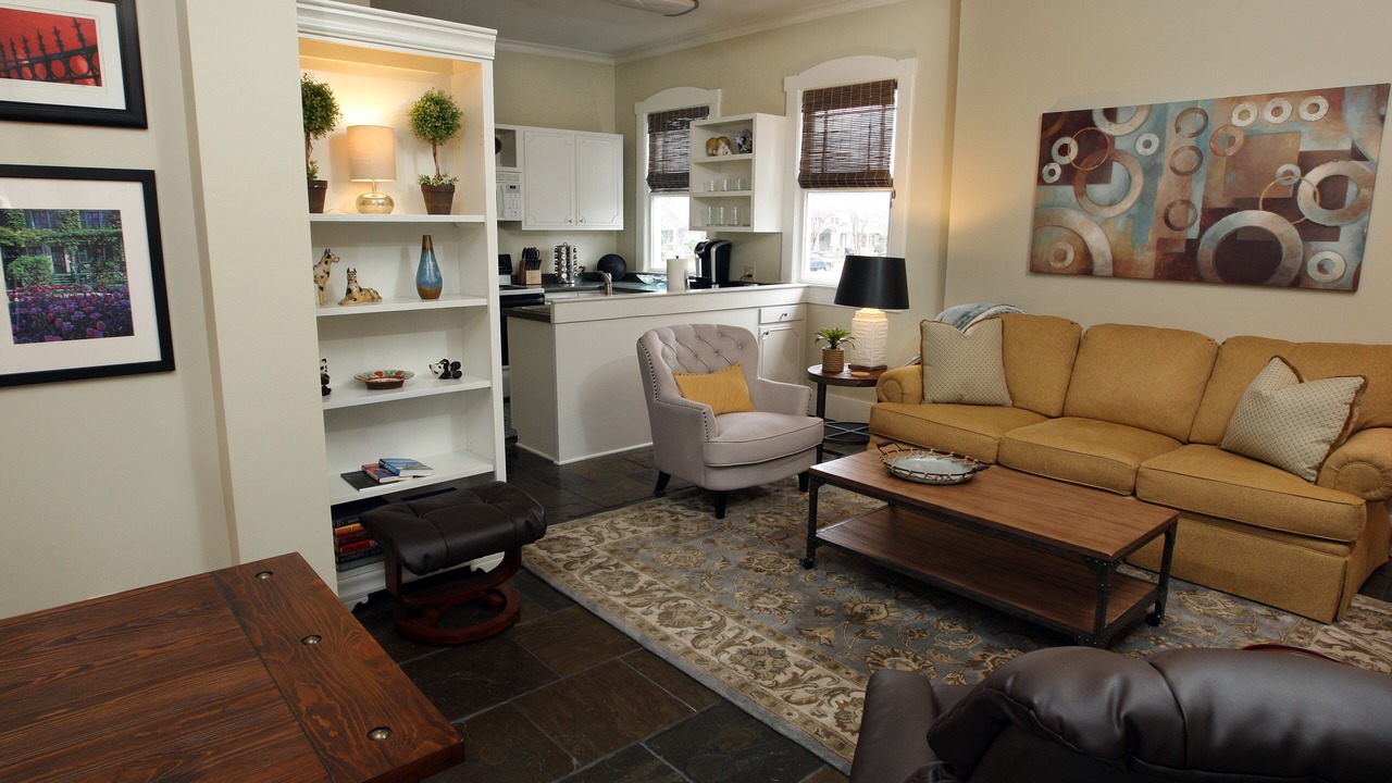 Photo of Livingroom in East Midtown