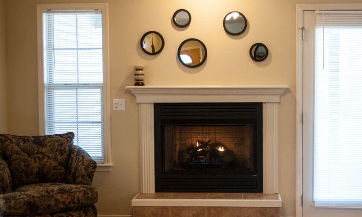 Photo of Livingroom in Branson Theater District