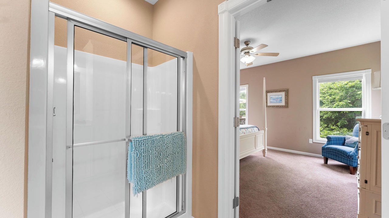 Photo of Bathroom in Hollister