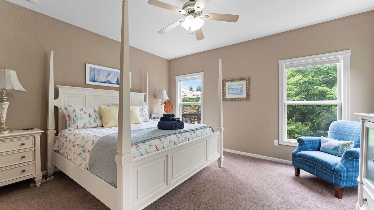 Photo of Bedroom in Hollister
