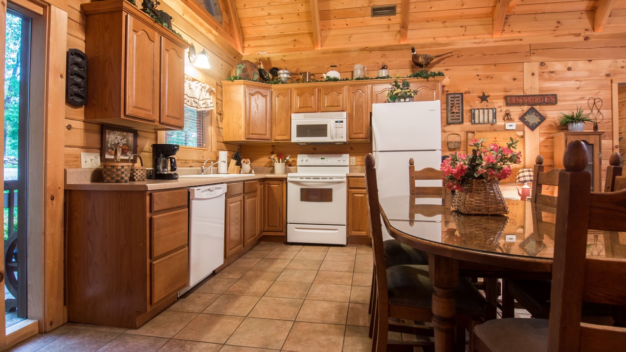 Photo of Kitchen in Branson Cedars