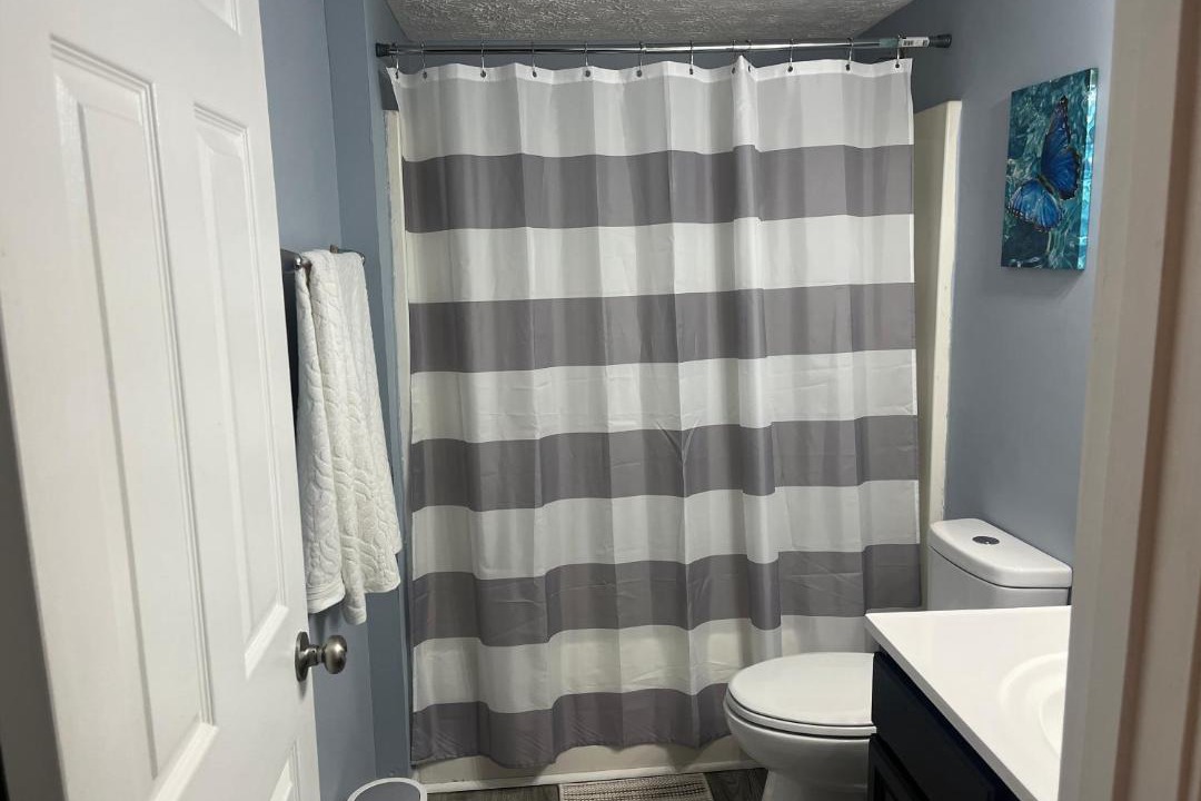 Photo of Bathroom in Radcliff