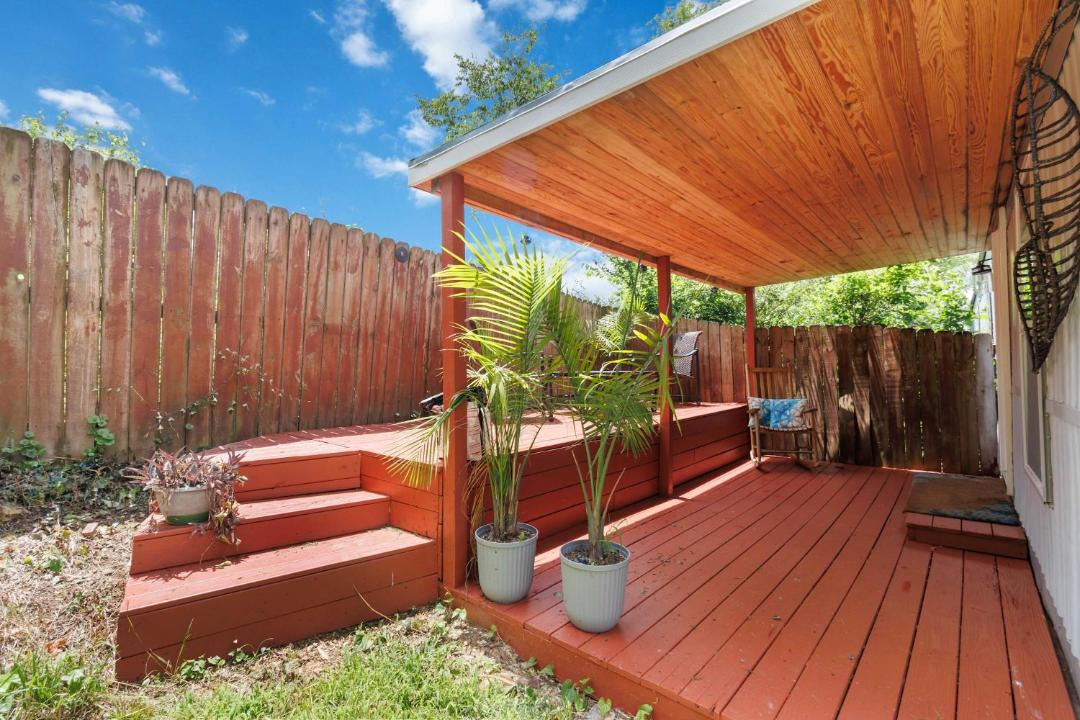 Photo of Patio Balcony in West Fork