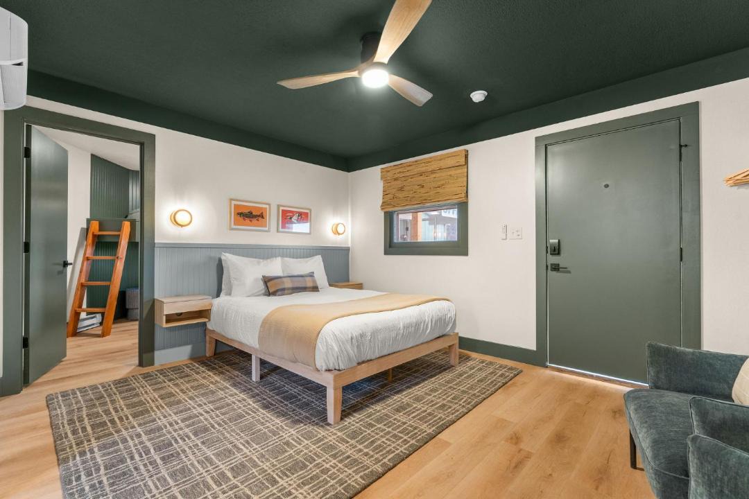 Photo of Bedroom in Branson