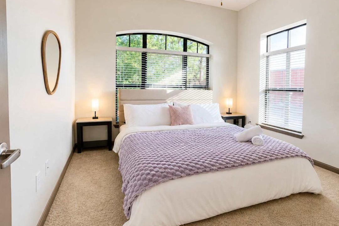 Photo of Bedroom in Brady Arts District