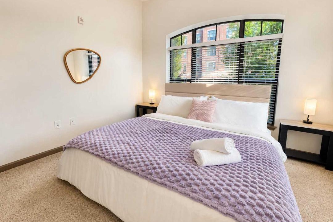 Photo of Bedroom in Brady Arts District