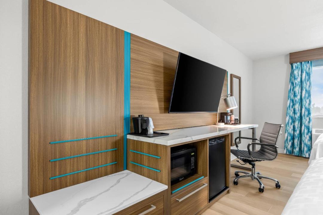 Photo of Others in Turners