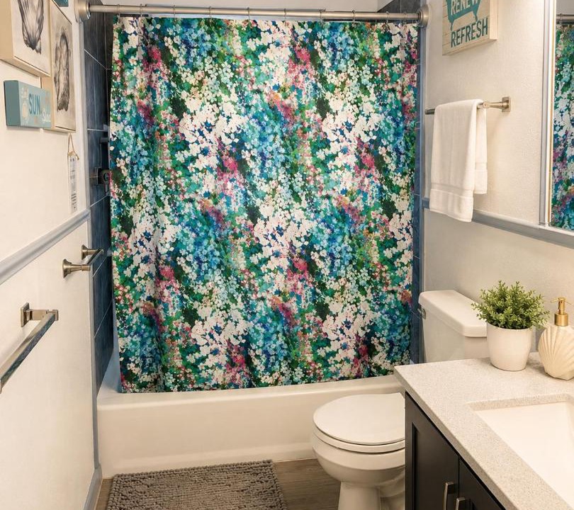 Photo of Bathroom in Garden City