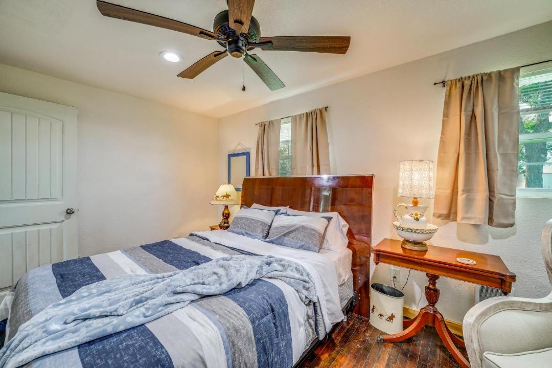 Photo of Bedroom in Foyil