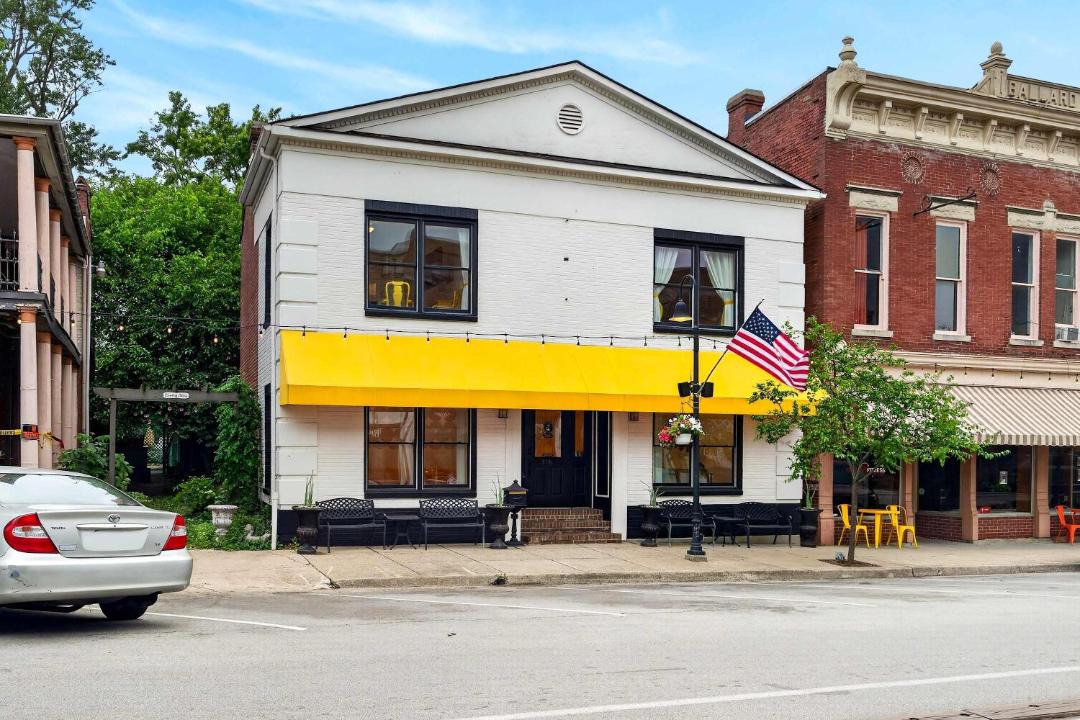 Photo of Buildings in La Grange