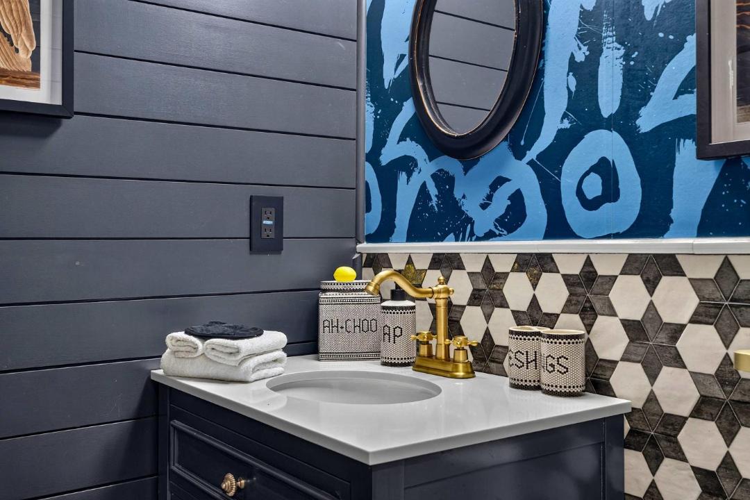 Photo of Bathroom in La Grange