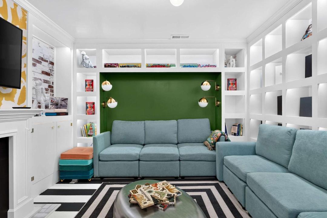 Photo of Livingroom in La Grange