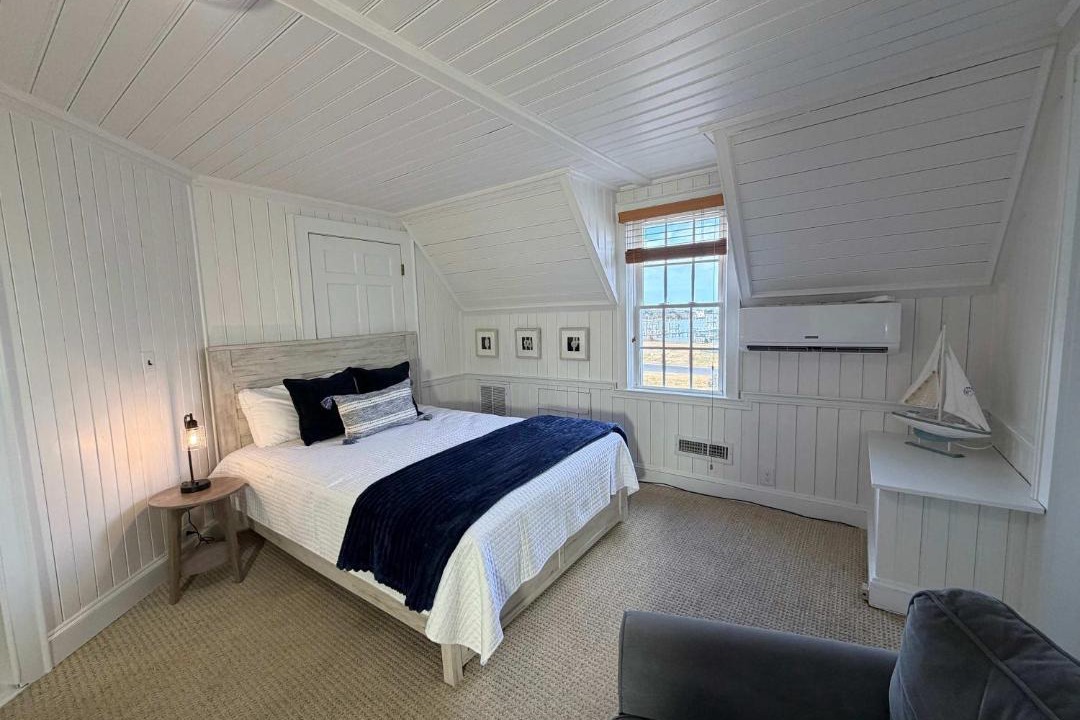 Photo of Bedroom in Ocracoke