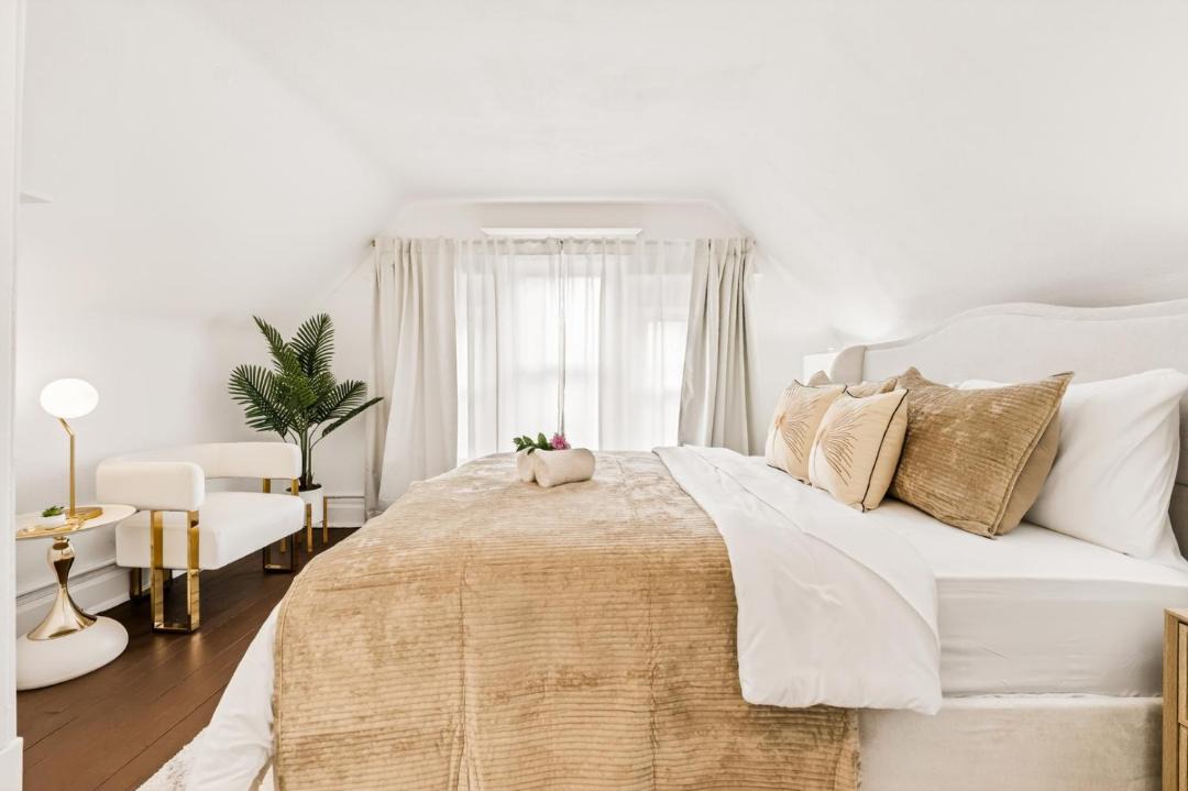 Photo of Bedroom in Hanover Place