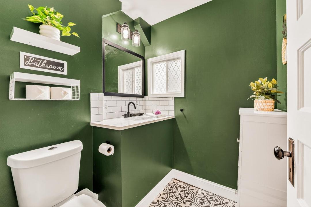 Photo of Bathroom in Hanover Place