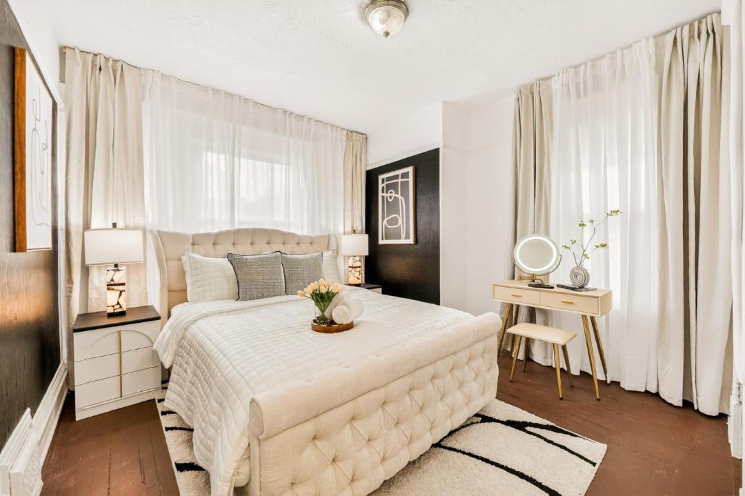 Photo of Bedroom in Hanover Place