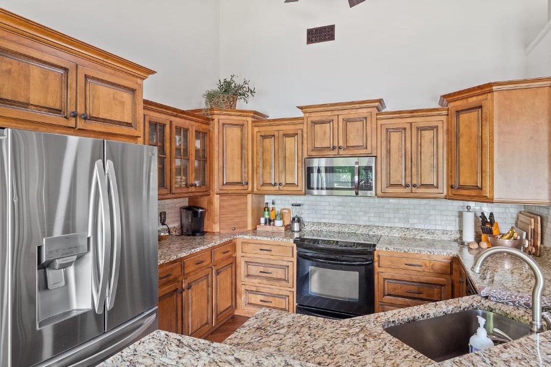 Photo of Kitchen in Stoney Point Landing