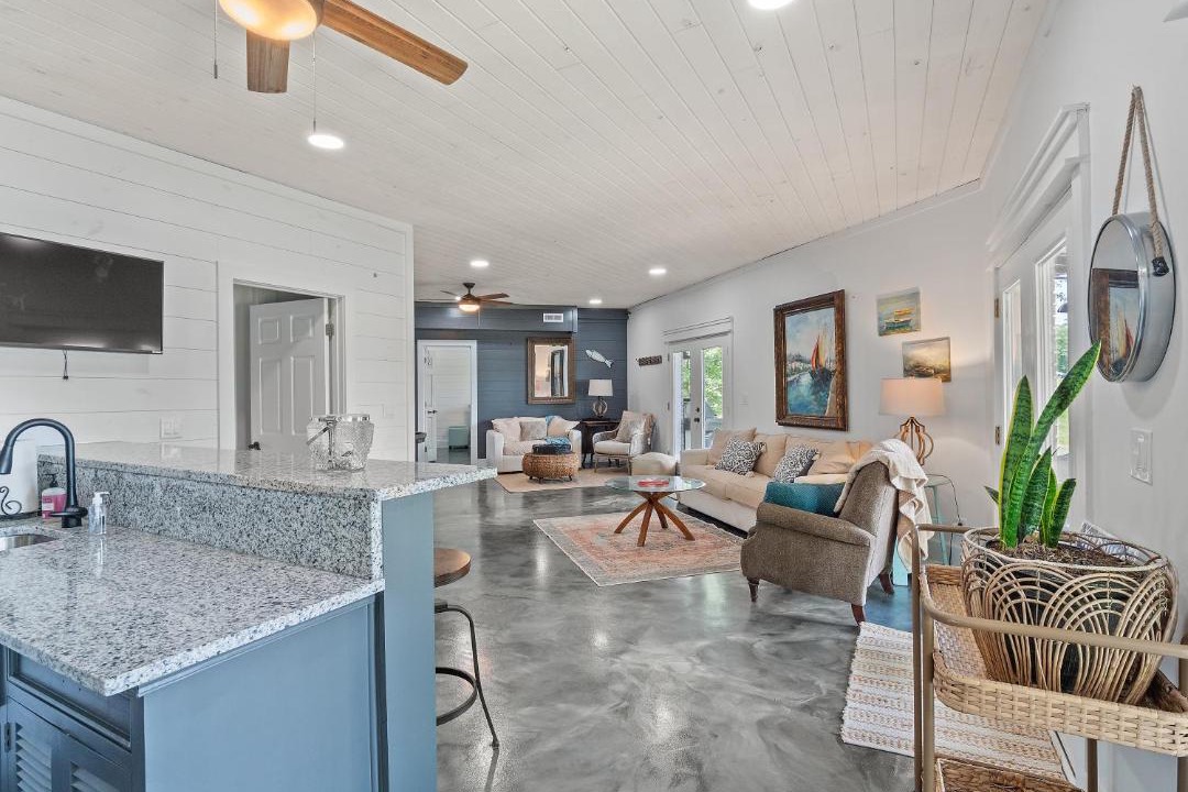 Photo of Kitchen in Stoney Point Landing