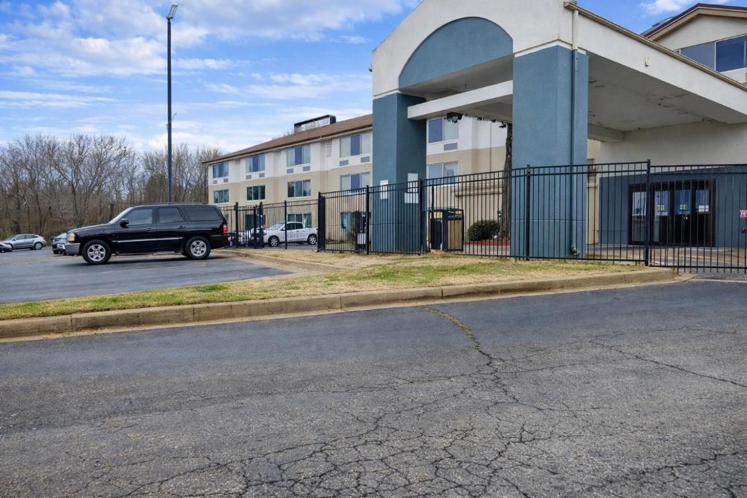 Photo of Others in Raleigh