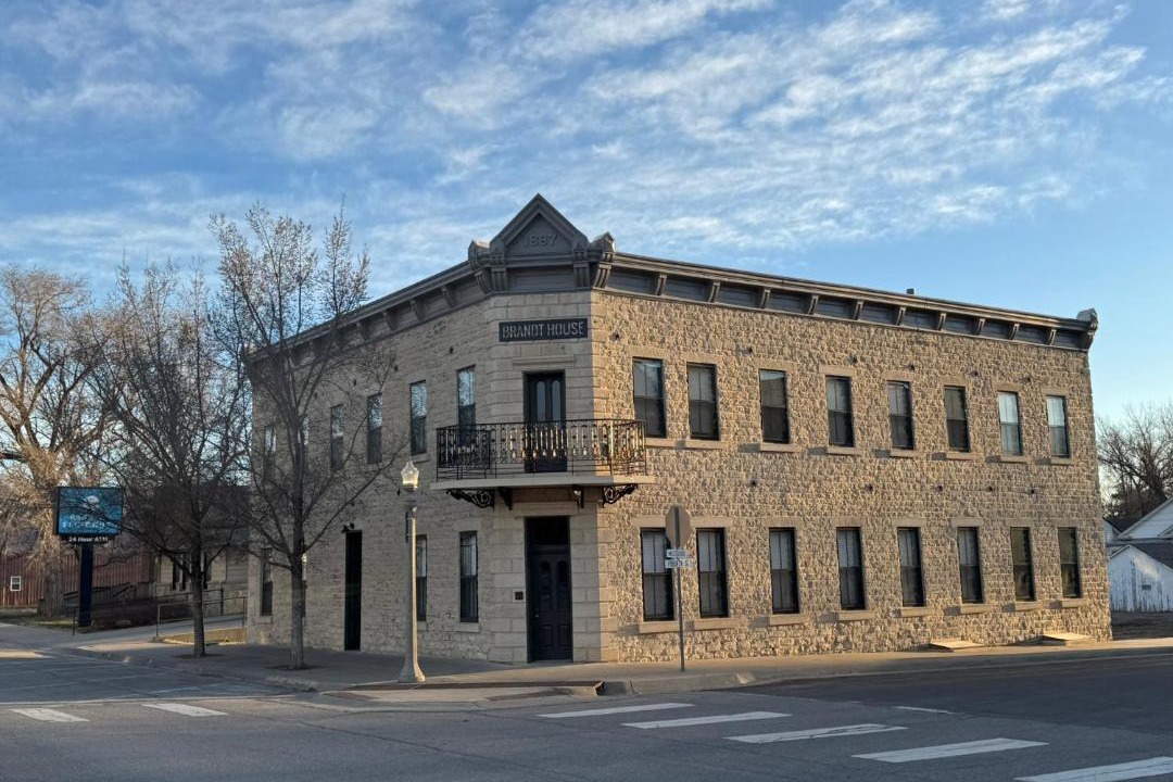 Photo of Buildings in Alma
