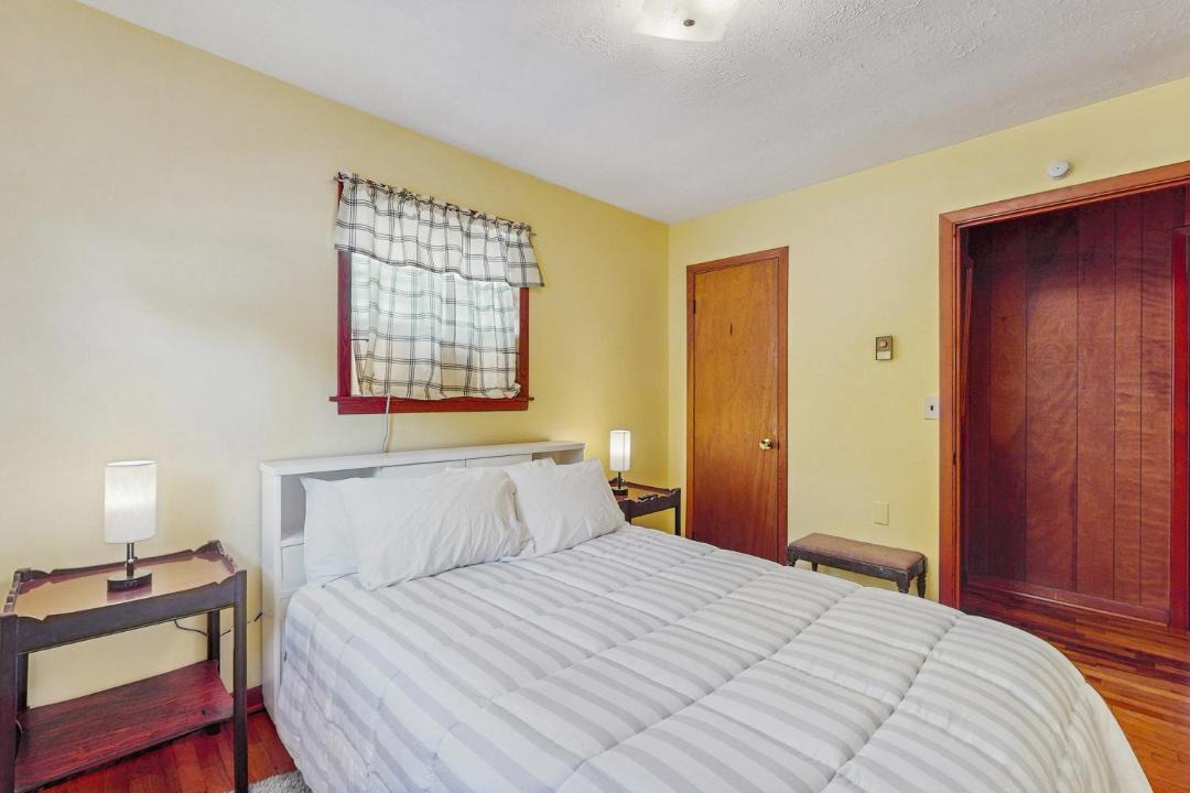 Photo of Bedroom in Lone Mountain