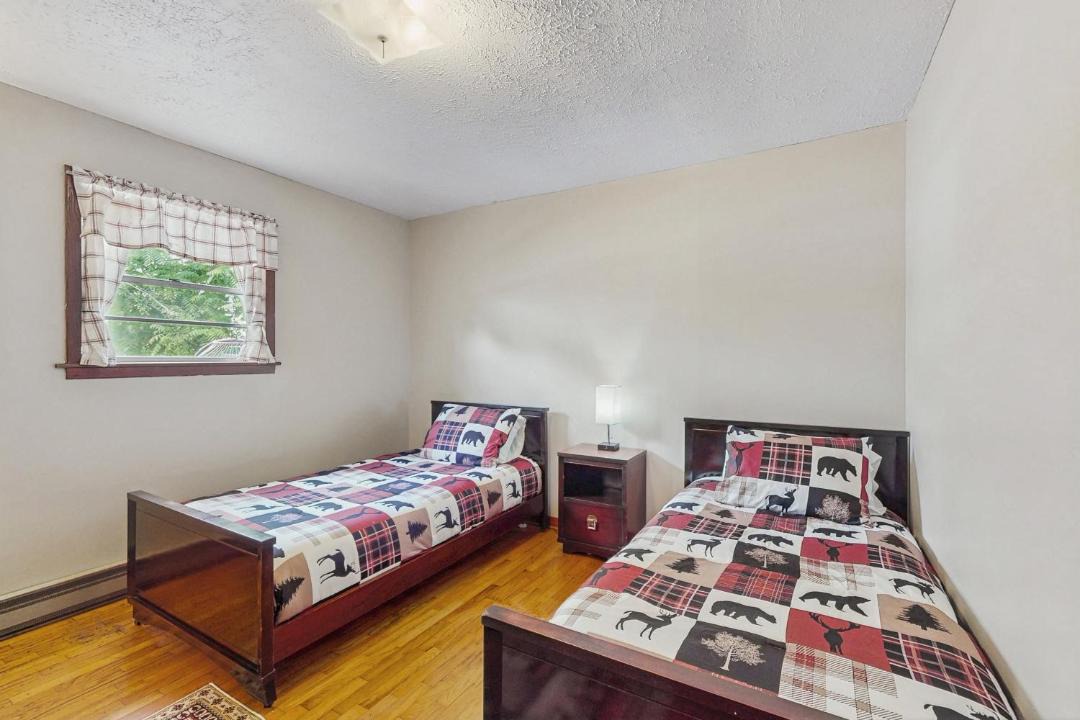 Photo of Bedroom in Lone Mountain