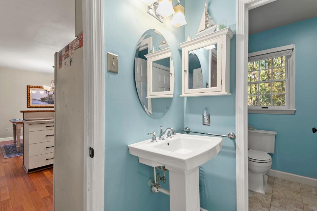 Photo of Bathroom in Manteo