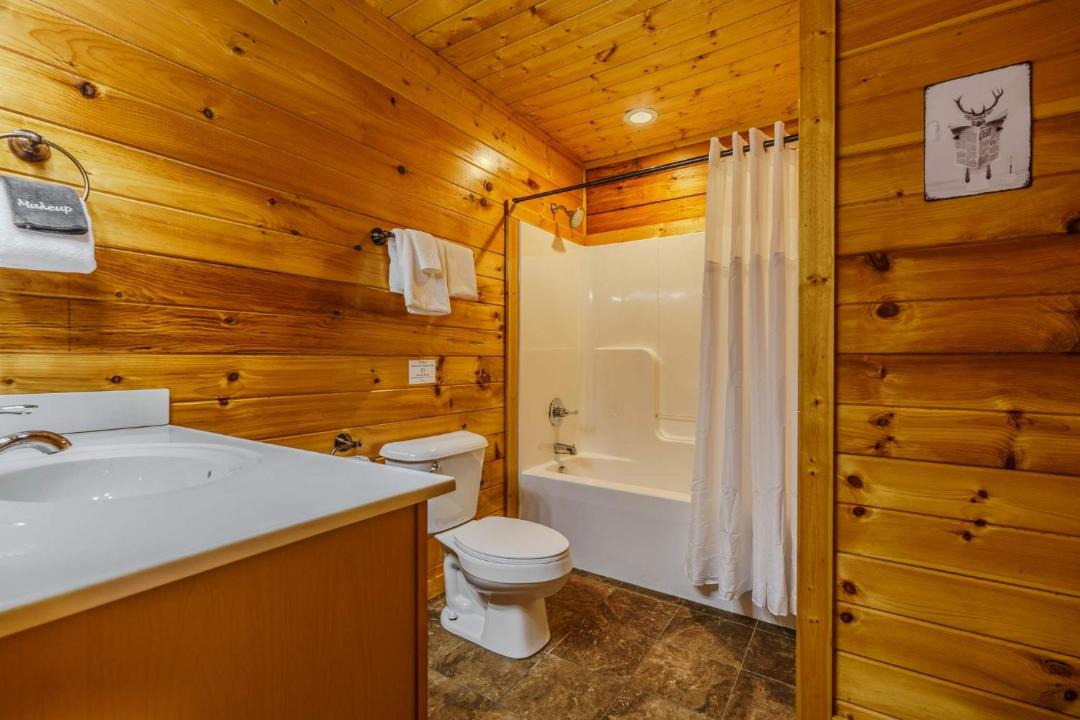 Photo of Bathroom in Sevierville