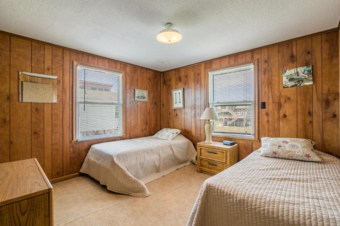 Photo of Bedroom in Hatteras