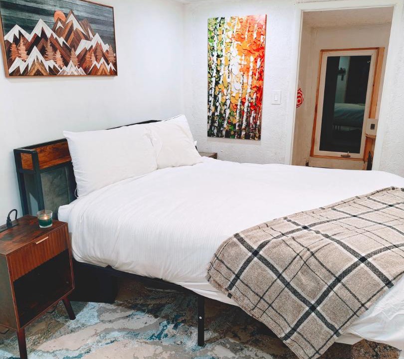 Photo of Bedroom in Jellico