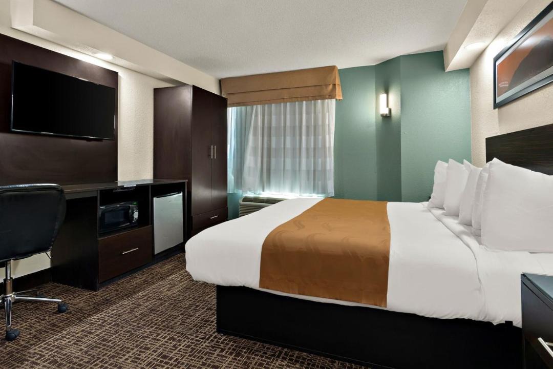 Photo of Bedroom in Raleigh