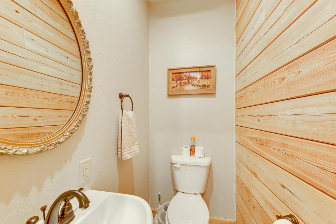 Photo of Bathroom in Hollister