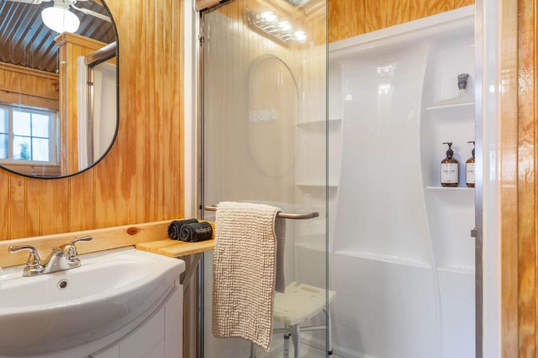 Photo of Bathroom in Rockaway Beach