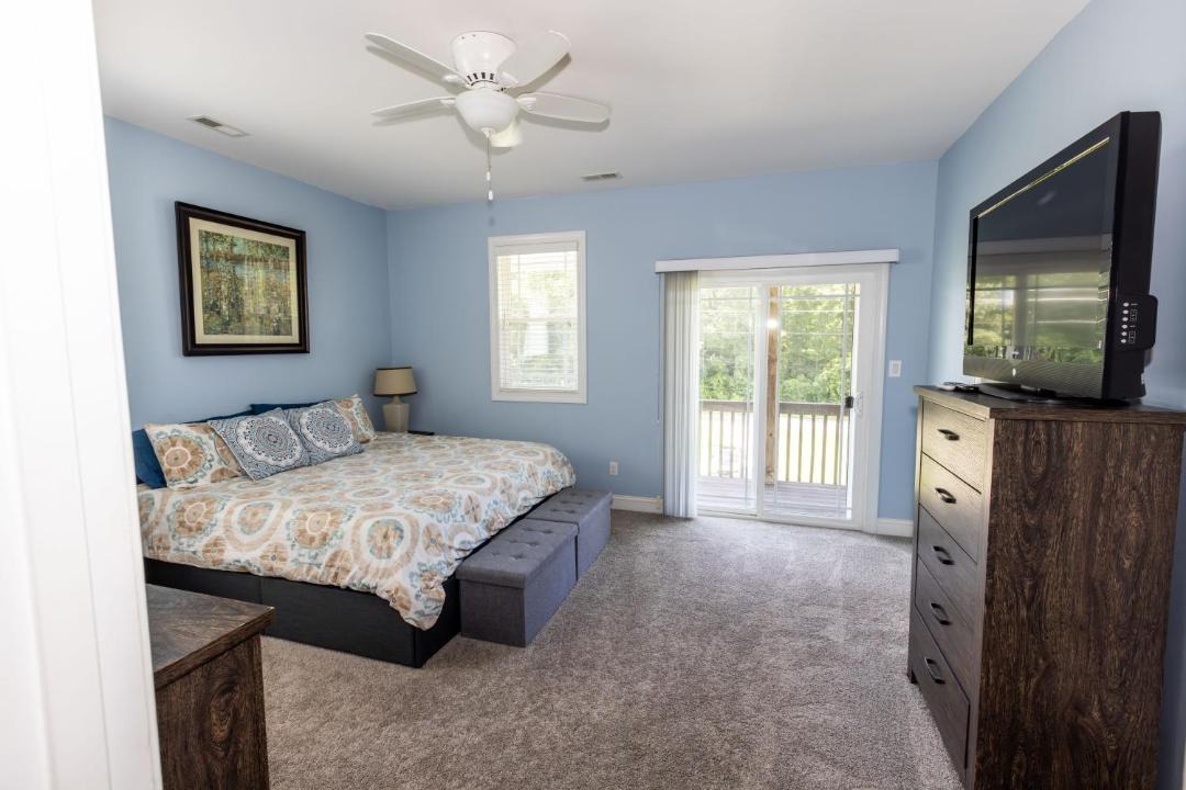 Photo of Bedroom in Sneads Ferry