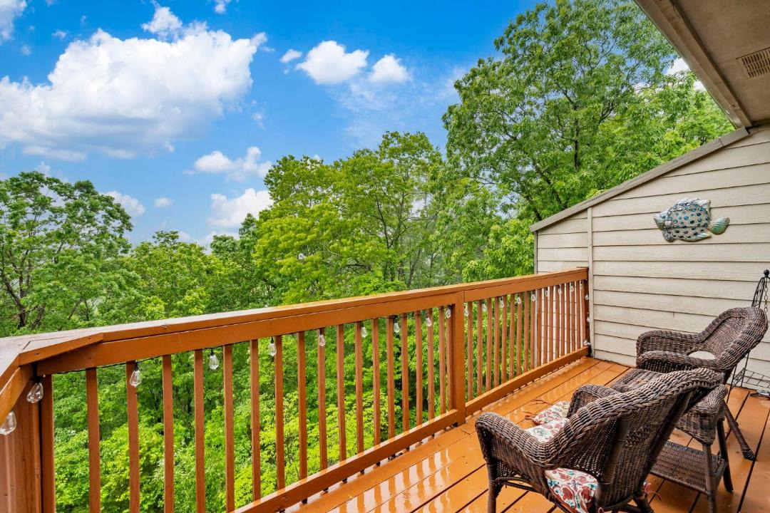 Photo of Patio Balcony in Branson West
