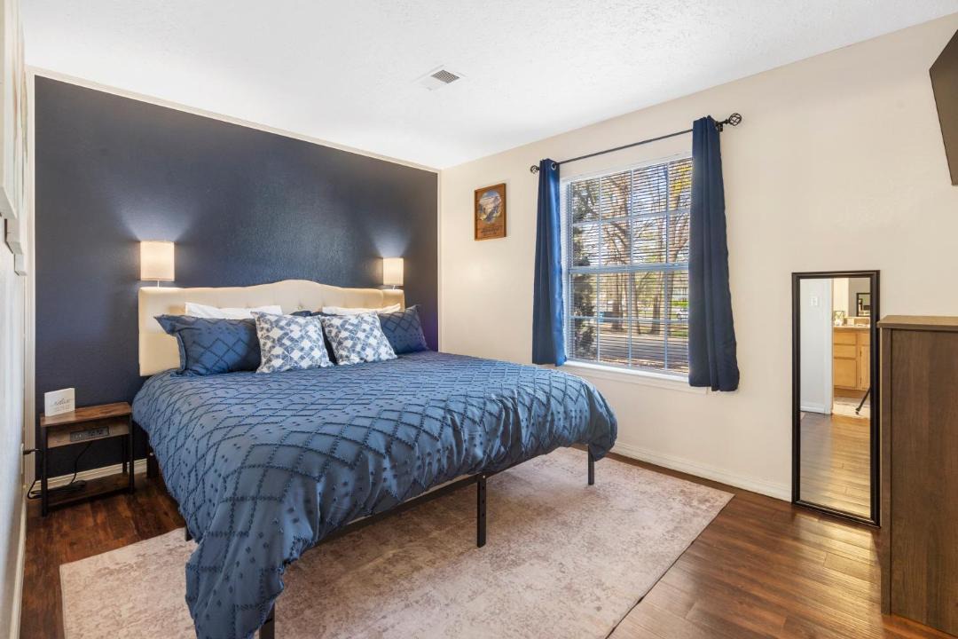 Photo of Bedroom in Table Rock