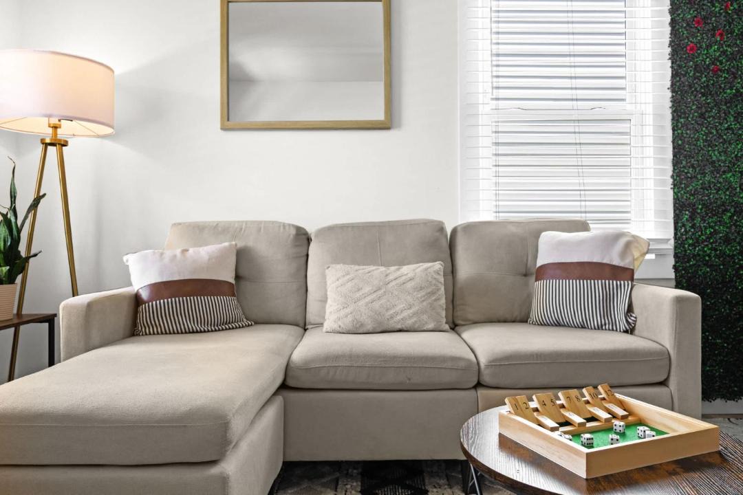 Photo of Livingroom in South Louisville