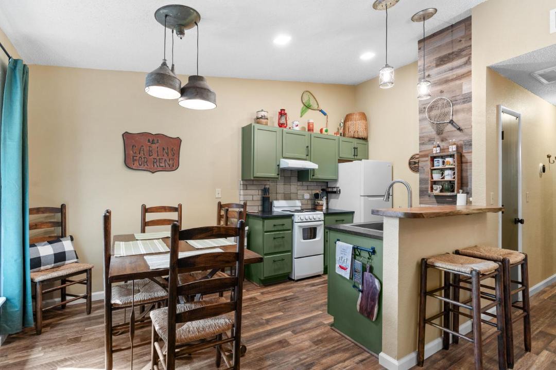 Photo of Kitchen in Kimberling City