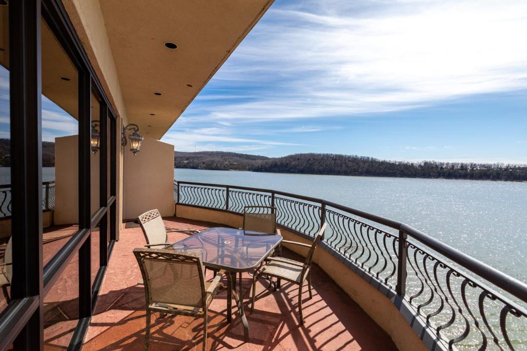 Photo of Patio Balcony in Ridgedale