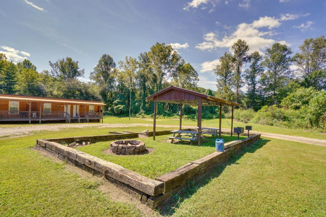 Photo of Others in Briceville