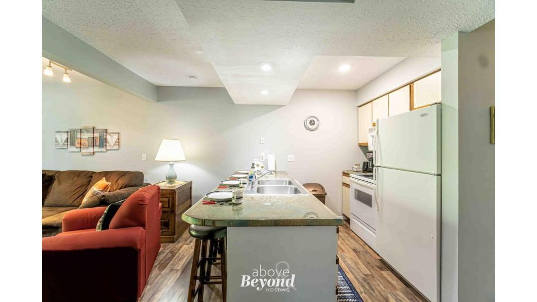 Photo of Kitchen in Reeds Spring