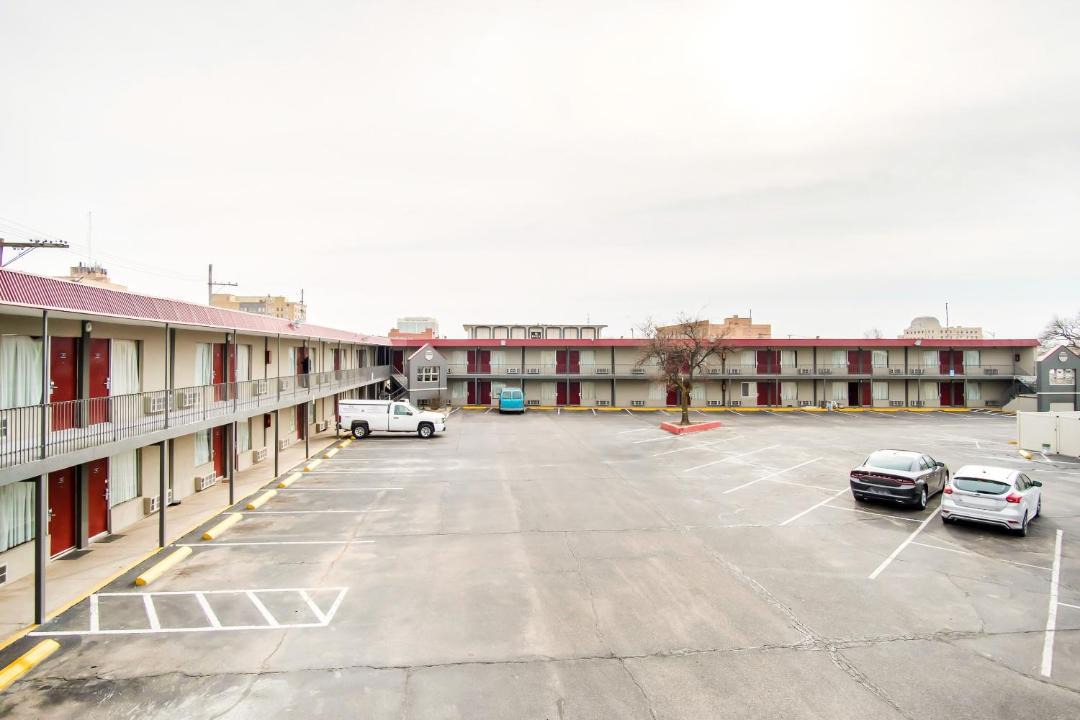 Photo of Others in Hutchinson
