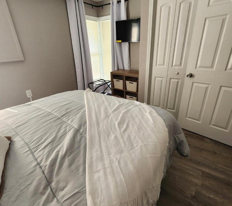 Photo of Bedroom in Branson West